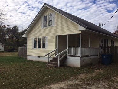 913 N Main St, Bentonville, AR 72712 - photo 2