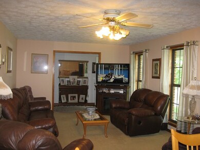 205 Oakley Dr, Cookeville, TN 38506 - photo 2