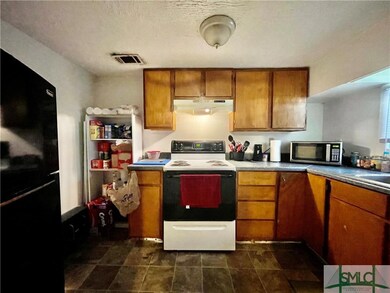 1127 E 32nd St, Savannah, GA 31404 - photo 6