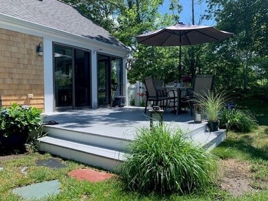 7 Arbutus Ln, West Dennis, MA 02670 - photo 2