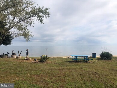 425 Paula Terrace, Prince Frederick, MD 20678 - photo 2