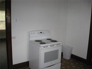 Electric Stove included in Sale