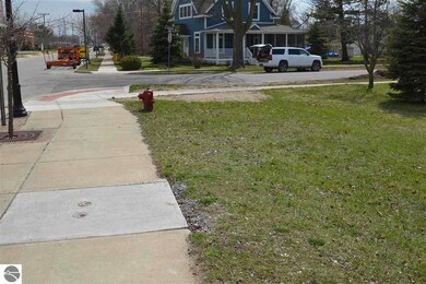 102 Traverse St, Elk Rapids, MI 49629 - photo 7