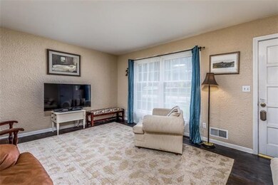 11406 E 32nd St S, Independence, MO 64052 - photo 4