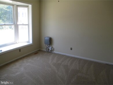 143 Whitburn Place, Newark, DE 19702 - photo 4