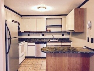 158 Indian Rock Rd, Merrimack, NH 03054 - photo 5