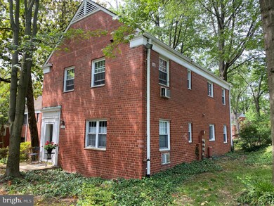 1634 Mount Eagle Place, Alexandria, VA 22302 - photo 2