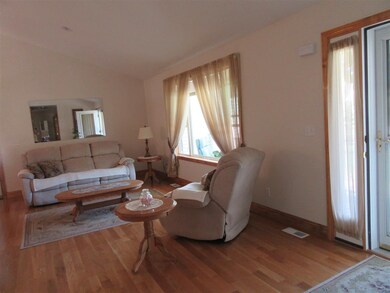 13 Crimson Ln, Rochester, NH 03868 - photo 5