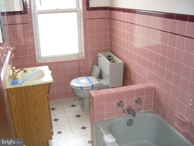 251 W Early Ave, Coaldale, PA 18218 - photo 5