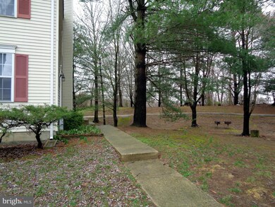 1109 Patriot Ln, Bowie, MD 20716 - photo 3