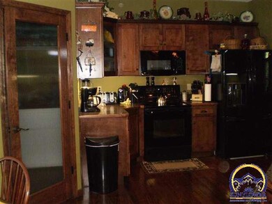 3408 SW Shunga View Ct, Topeka, KS 66610 - photo 4