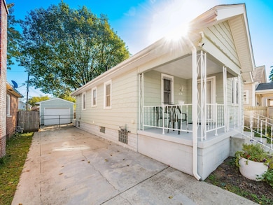 678 S Warren Ave, Columbus, OH 43204 - photo 3