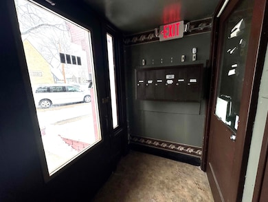 1515 Taylor Ave, Racine, WI 53403 - photo 2