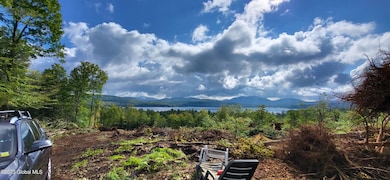 Schroon Lake 9 miles... ke