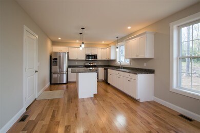 157 Breezy Way, Barrington, NH 03825 - photo 5