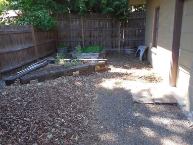 2416 Barge St, Yakima, WA 98902 - photo 6