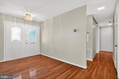 3416 Island Creek Ct, Silver Spring, MD 20906 - photo 3