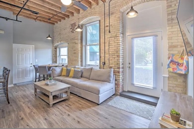 110 N Harbor Dr unit 113, Grand Haven, MI 49417 - photo 3