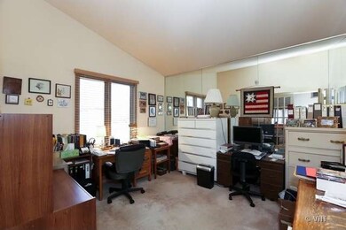 1154 Baythorne Dr unit 111, Flossmoor, IL 60422 - photo 6