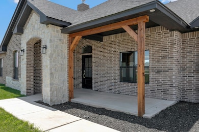 03-Front Porch