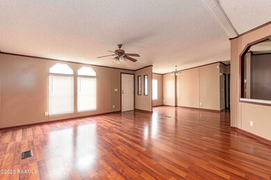 Living Room 4