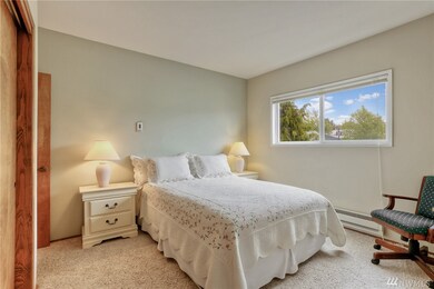 22222 6th Ave S unit 1, Des Moines, WA 98198 - photo 4