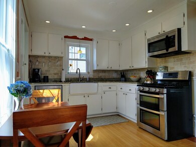 14 Hill Top Rd, Wellesley, MA 02482 - photo 3