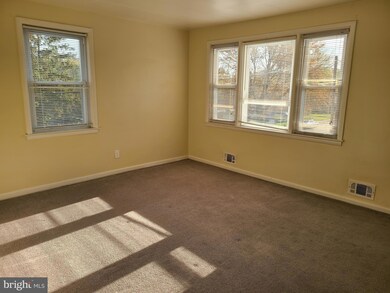 6236 Tramore Rd, Baltimore, MD 21214 - photo 2