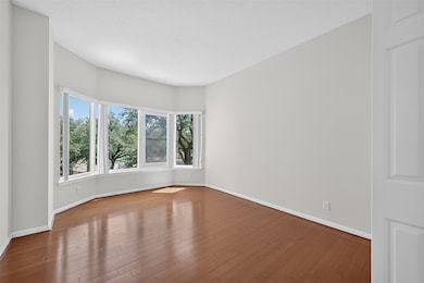 The Spires unit 206, Houston, TX 77030 - photo 5