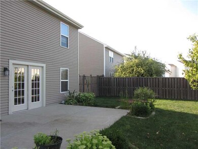 12861 Vikings Ln, Fishers, IN 46037 - photo 2