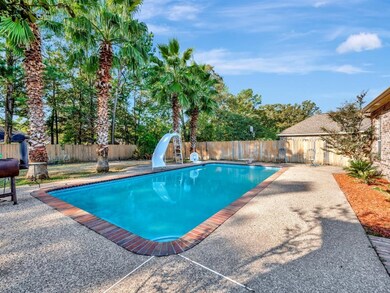 225 Bobwhite Dr, Lufkin, TX 75904 - photo 2