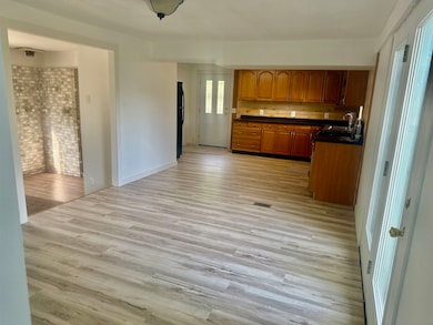 654 W Isabella Rd, Midland, MI 48640 - photo 5