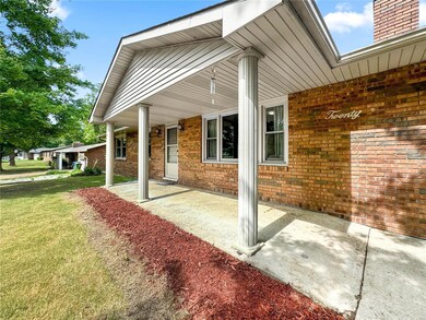 20 Gary Ave, Maryville, IL 62062 - photo 5