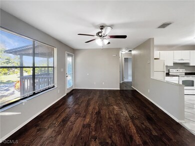 8350 Wren Rd, Fort Myers, FL 33967 - photo 7