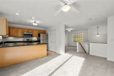 102 Straw Ln, Wakefield, RI 02879 - photo 7