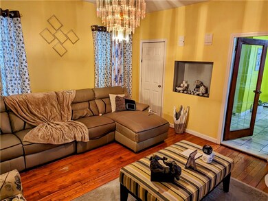 162 West Ave, Pawtucket, RI 02860 - photo 5