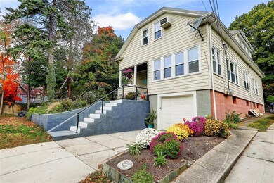 21 Oakdale St unit 2, Providence, RI 02908 - photo 2