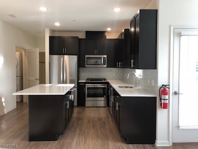 60 Passaic Ave unit 22, Fairfield, NJ 07004 - photo 3