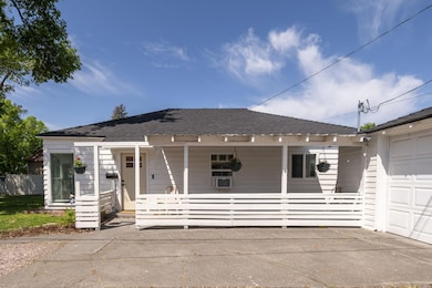 3-web-or-mls-1131 SW Evergreen Ave-3