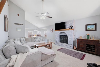 522 Forestglen Ln, Lansing, KS 66043 - photo 6