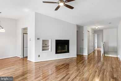 505B Mulberry Cove unit 505B, Mount Laurel, NJ 08054 - photo 4