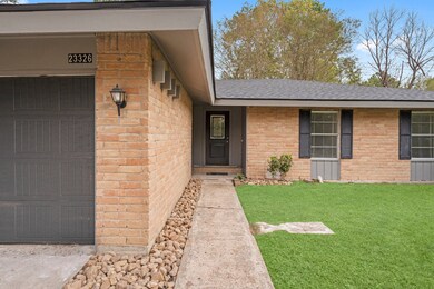 23326 Cimber Ln, Spring, TX 77373 - photo 3