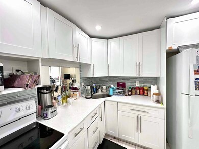 Great appliances, renovated kitchen. Desoto South Condo.601 Three Islands Blvd., Unit #210, Three Islands, Hallandale Beach, FL. Available For Rent.