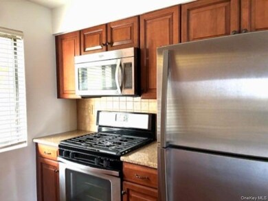 296 High Ave unit 2M, Nyack, NY 10960 - photo 4