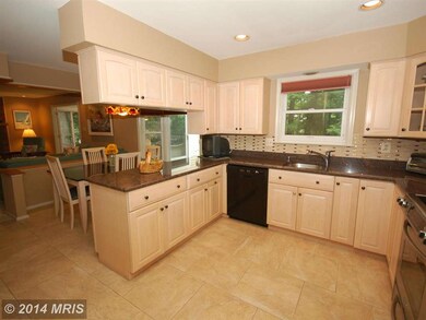 7105 Rivers View Ct, Columbia, MD 21044 - photo 5