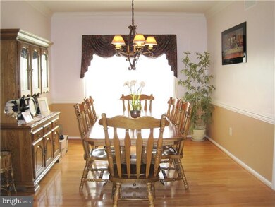 638 Hoffman Blvd, Spring City, PA 19475 - photo 4