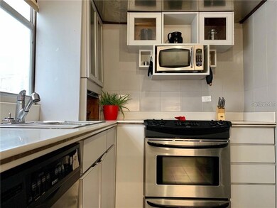 1302 Calle Luchetti unit 8W, San Juan, PR 00907 - photo 6