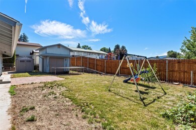 1520 5th St NE, East Wenatchee, WA 98802 - photo 3