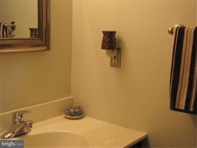 21 Adams St, Swedesboro, NJ 08085 - photo 7