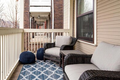 1516 Bryden Rd, Columbus, OH 43205 - photo 2